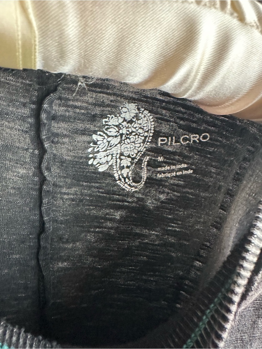 Pilcro 2 PACK Women’s Muscle Tank Tops in Olive Green & Charcoal - Picture 3 of 7